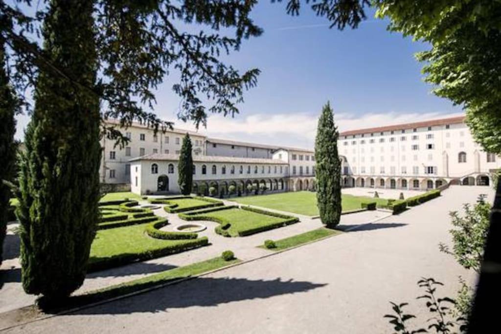 Studio Moderne, Terrasse Et Parking Romans-sur-Isere Luaran gambar